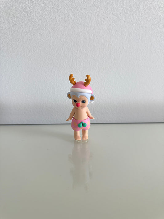 Reindeer Dreaming Christmas Sonny Angel Series (DEFECTED)