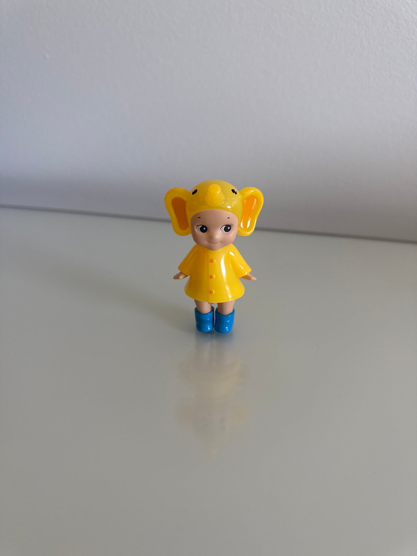 Elephant Rainy Days Sonny Angel