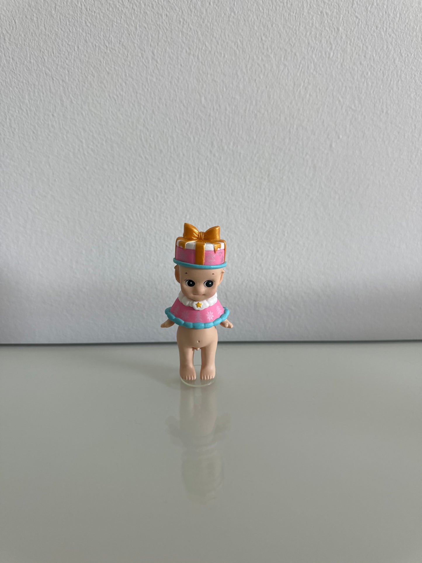 Christmas Gift Sonny Angel