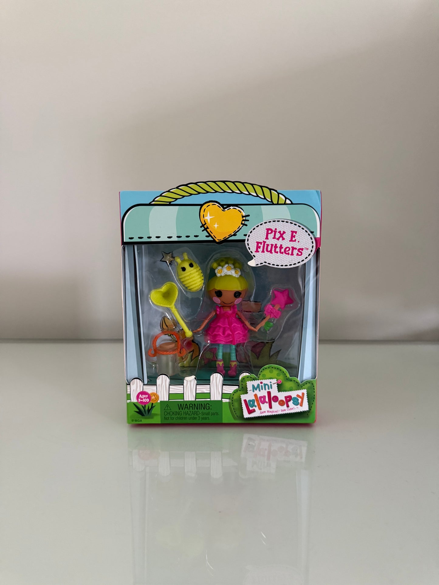 Lalaloopsy Mini Doll Pix E Flutters